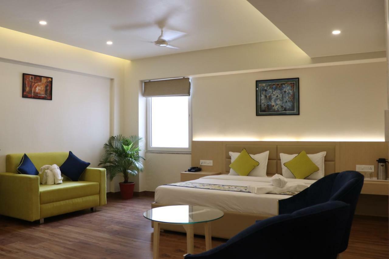 Hotel Le Amor كوتا المظهر الخارجي الصورة
