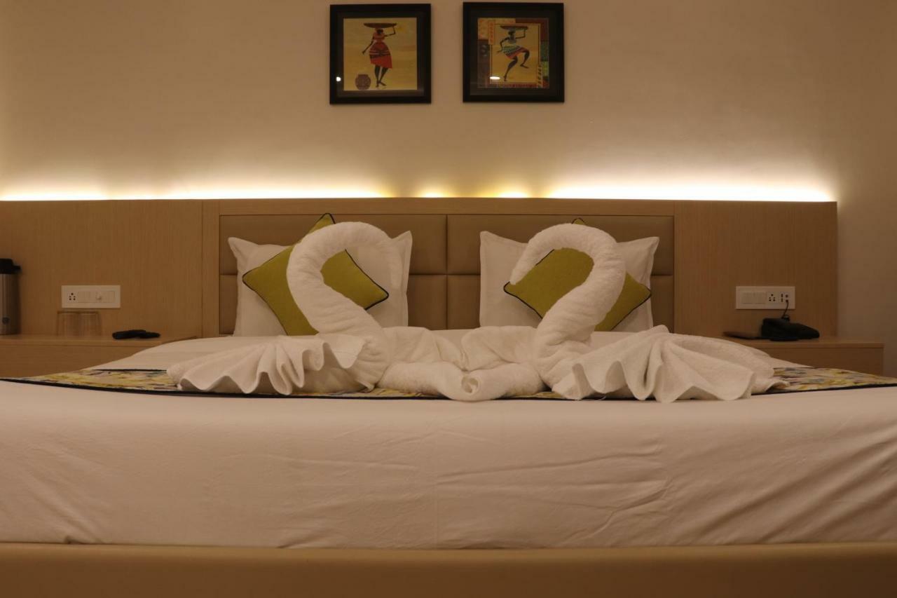 Hotel Le Amor كوتا المظهر الخارجي الصورة