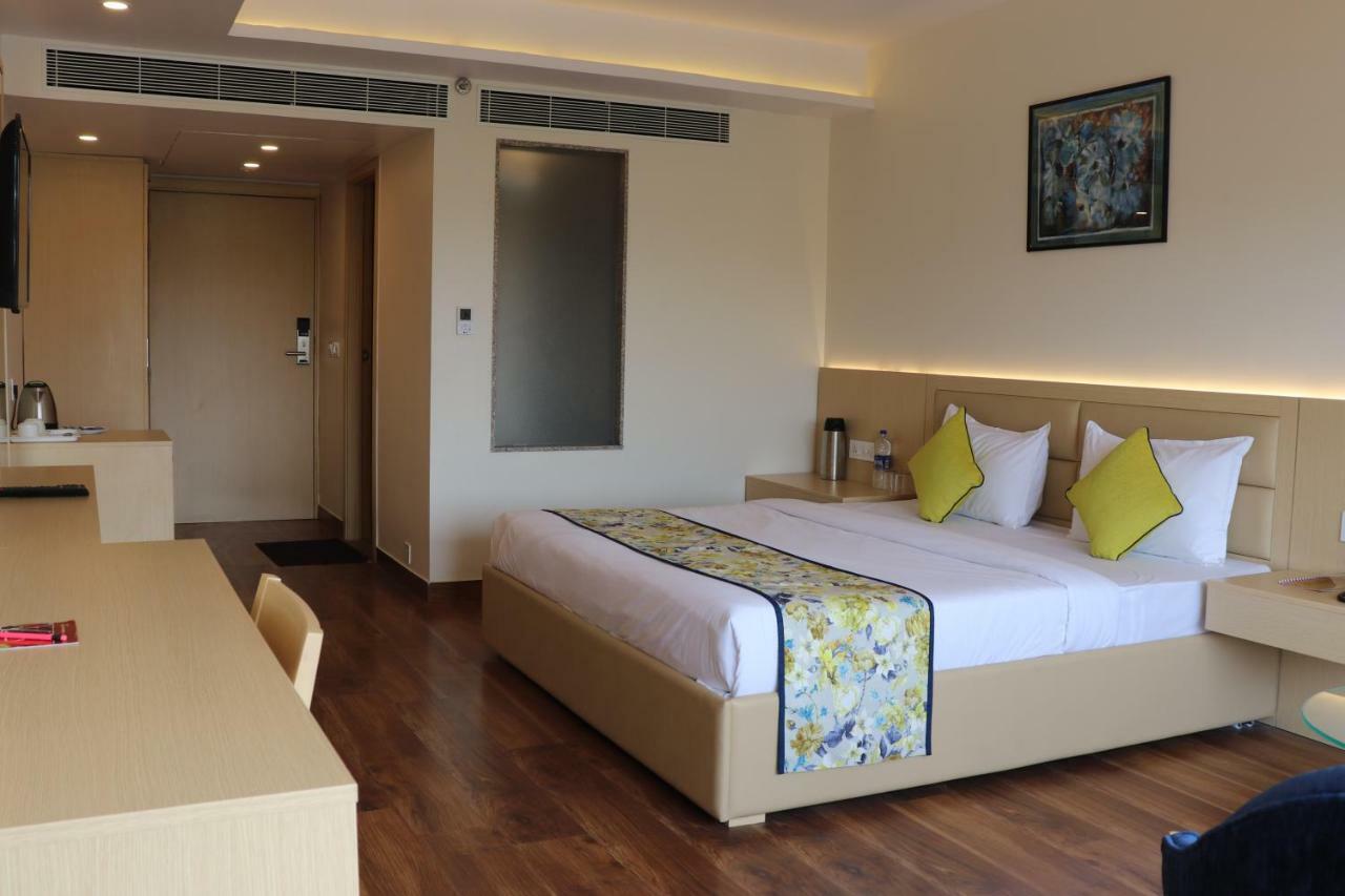 Hotel Le Amor كوتا المظهر الخارجي الصورة